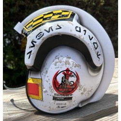 Casco Disney Parks Galaxy's Edge Star Wars Batuu X-Wing con sonidos adulto talla NUEVO